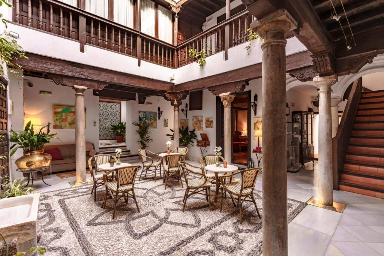 Hotel Casa Del Capitel Nazari 3*