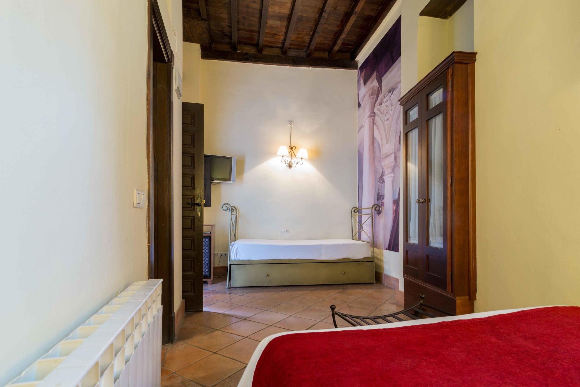 Casa Del Capitel Nazari Granada